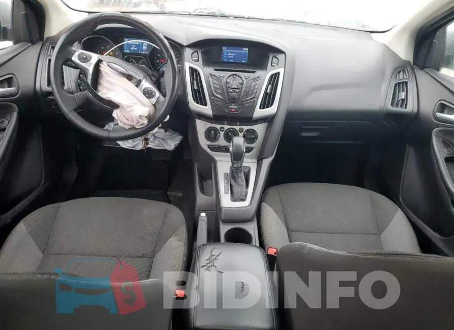 1FADP3F24EL139776 Photo# 8