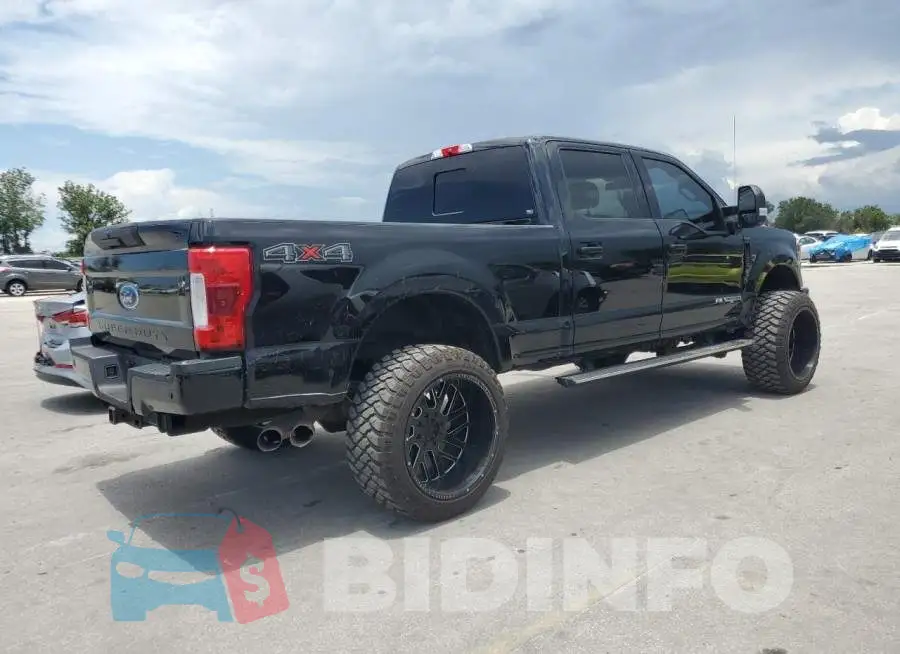 1FT7W2BT1KEG65978 Photo# 3