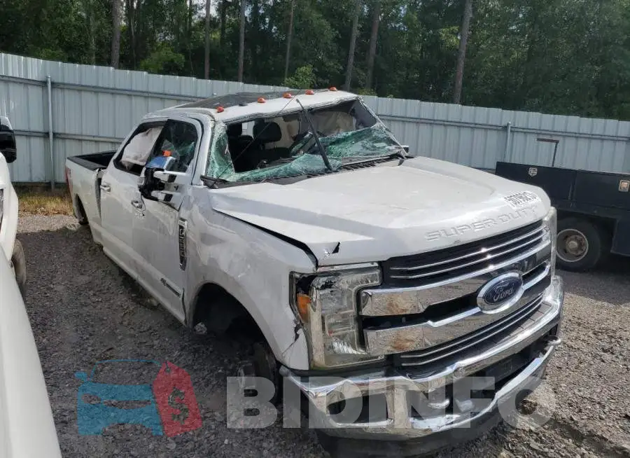 1FT7W2BT2HEC73424 Photo# 4