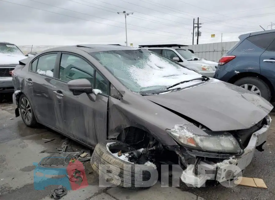 19XFB2F88FE033633 Photo# 4