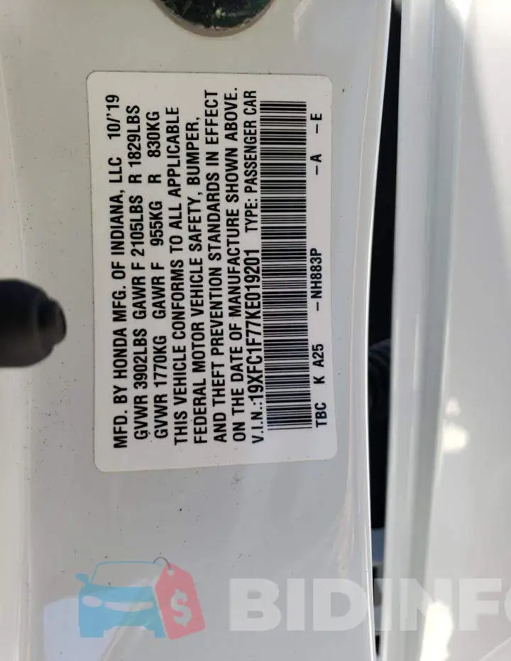 19XFC1F77KE019201 Photo# 13