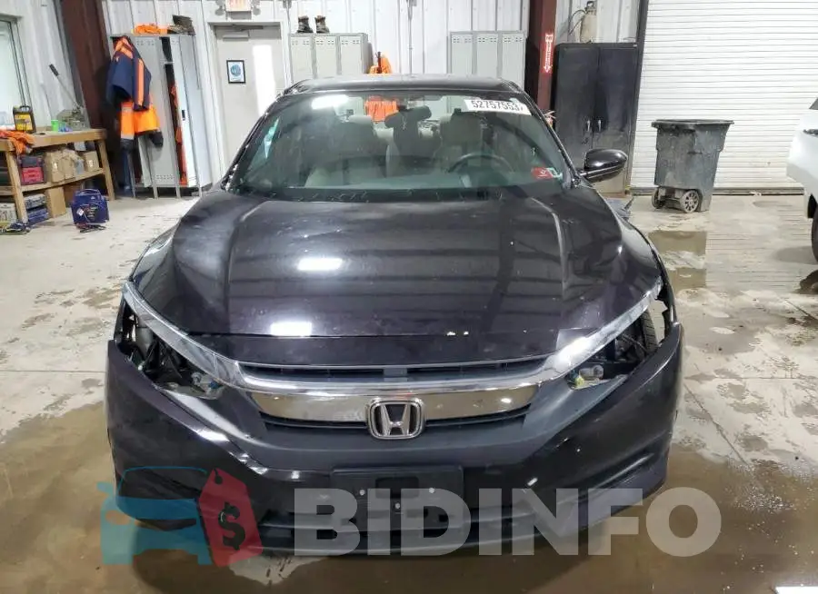 19XFC2F55HE233259 Photo# 5