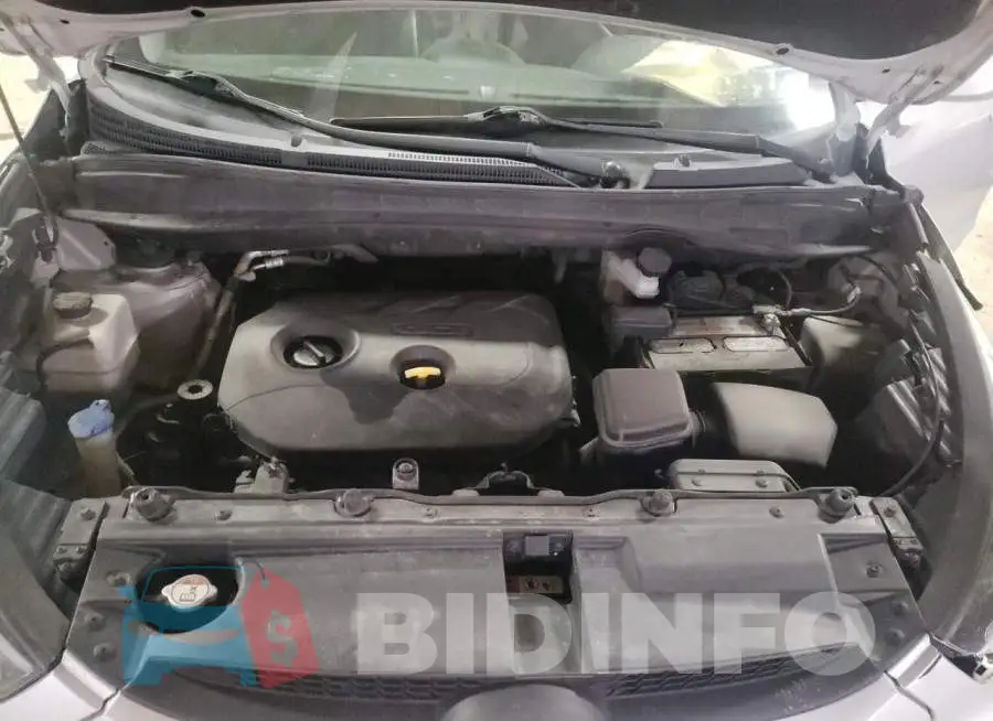 KM8JT3AFXFU964876 Photo# 12