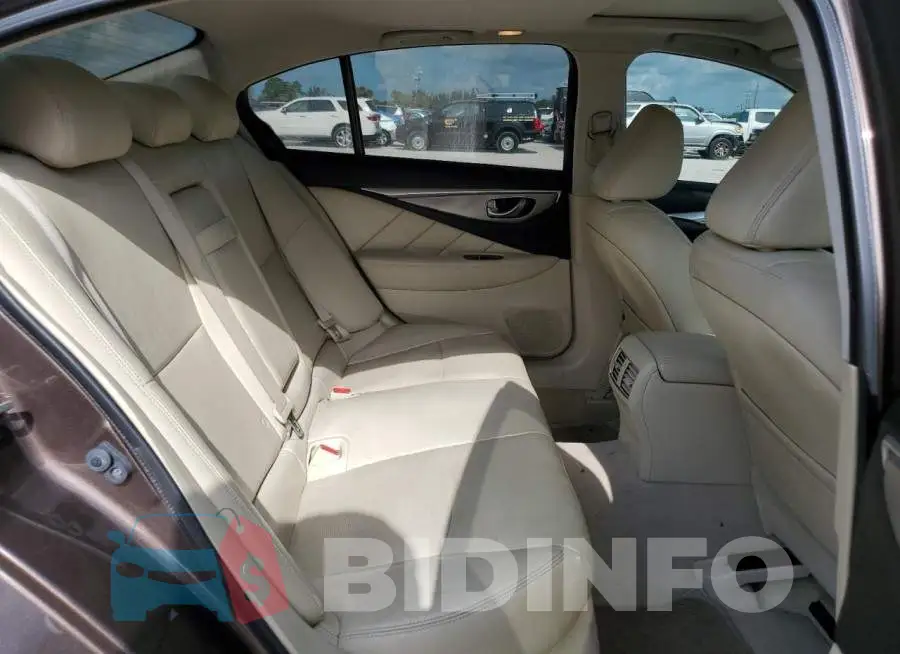 JN1BV7AP1FM340230 Photo# 10