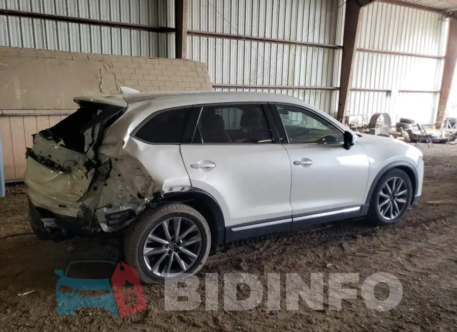 JM3TCADY3K0330719 Photo# 3