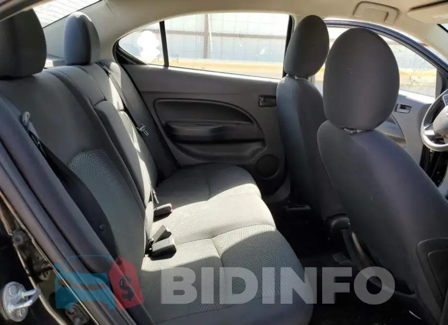 ML32F3FJ3JHF11087 Photo# 10