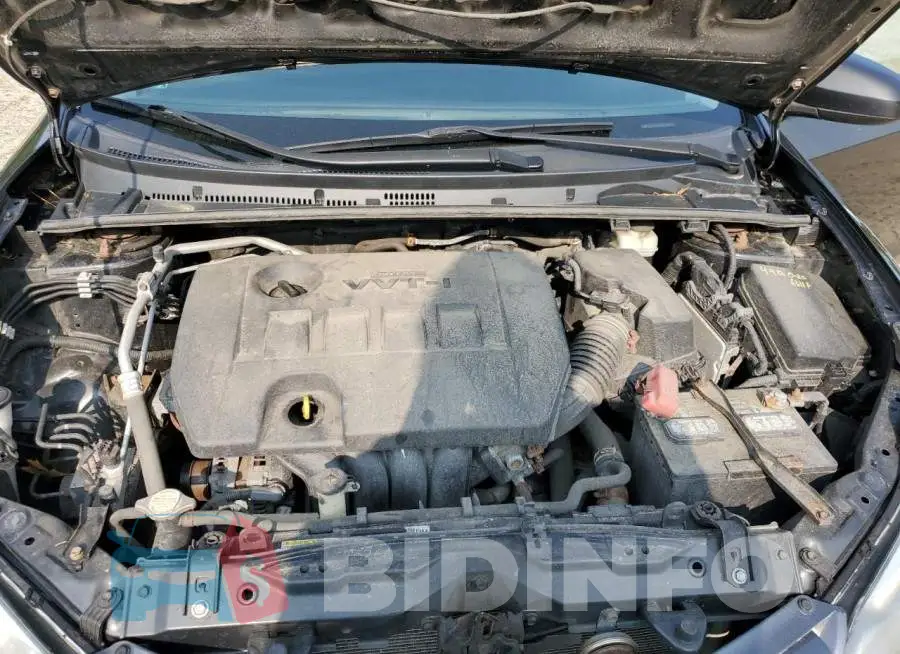 2T1BURHE4FC294616 Photo# 11