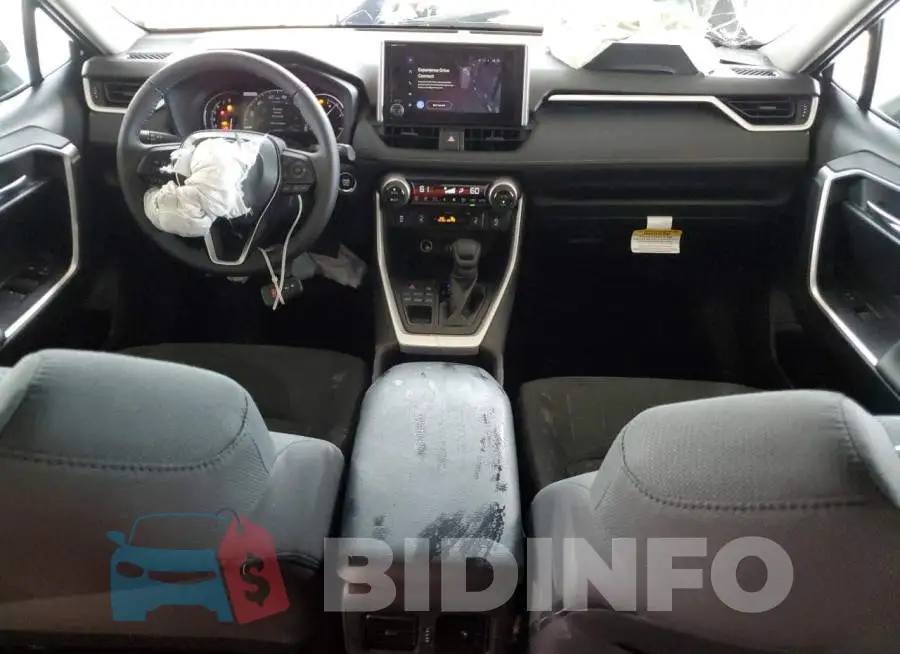 2T3P1RFV8PW345107 Photo# 8