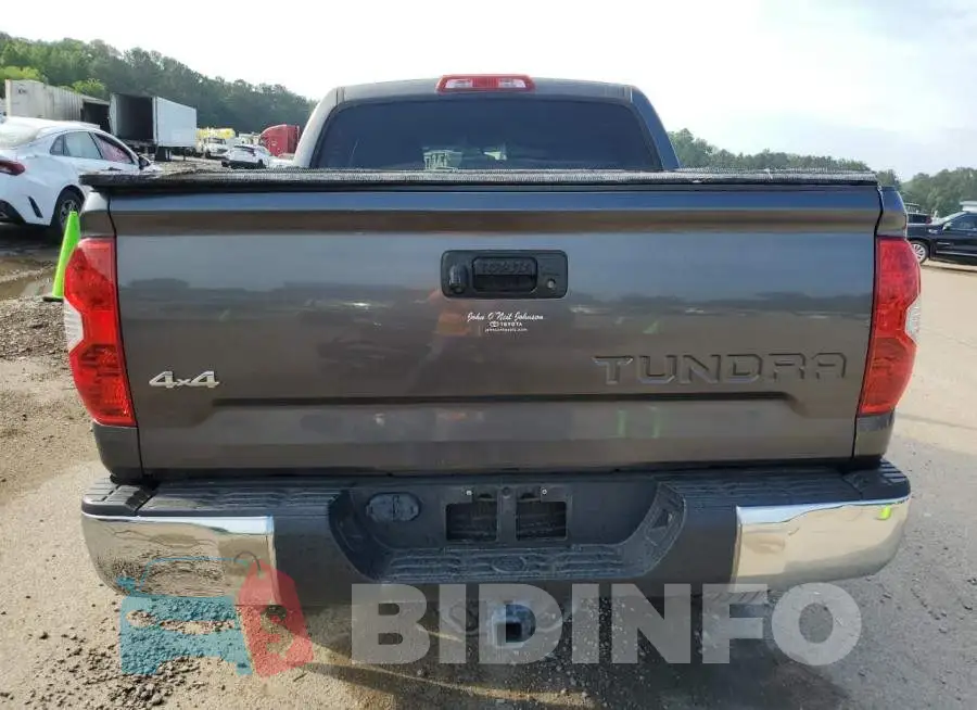 5TFDW5F11EX323520 Photo# 6