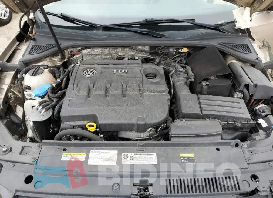 1VWCV7A30FC034167 Photo# 11