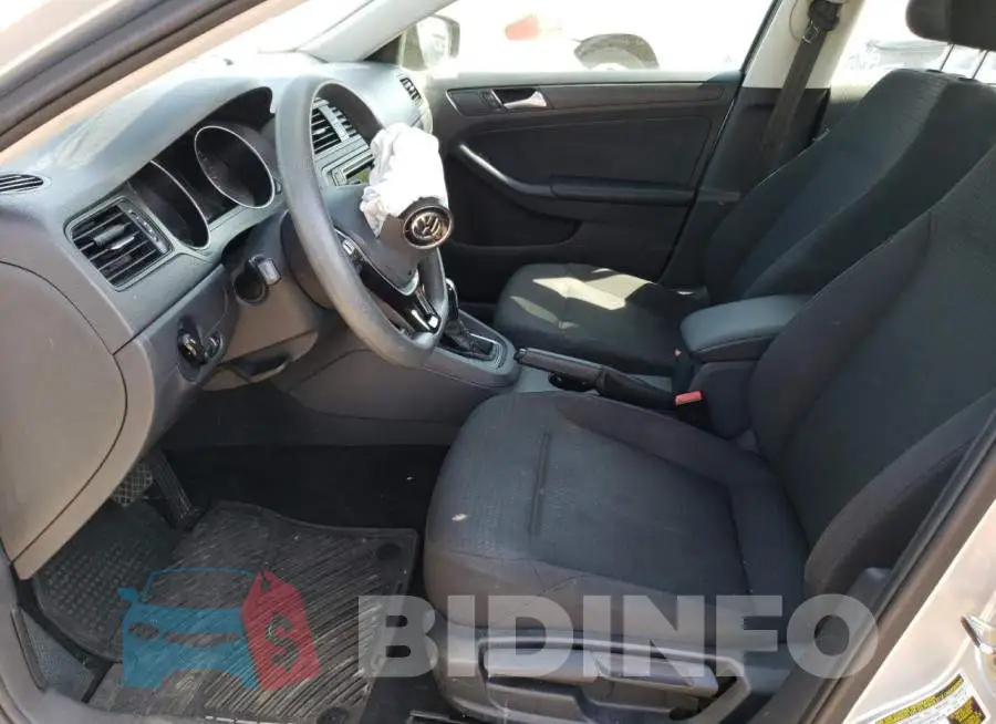 3VW267AJ8GM234821 Photo# 7