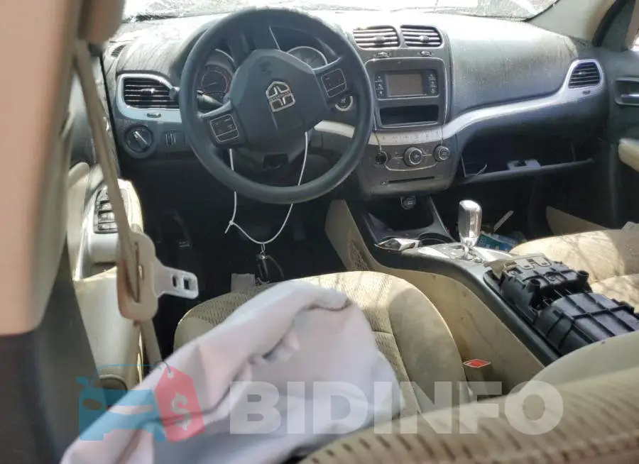 3C4PDCAB1GT114977 Photo# 8