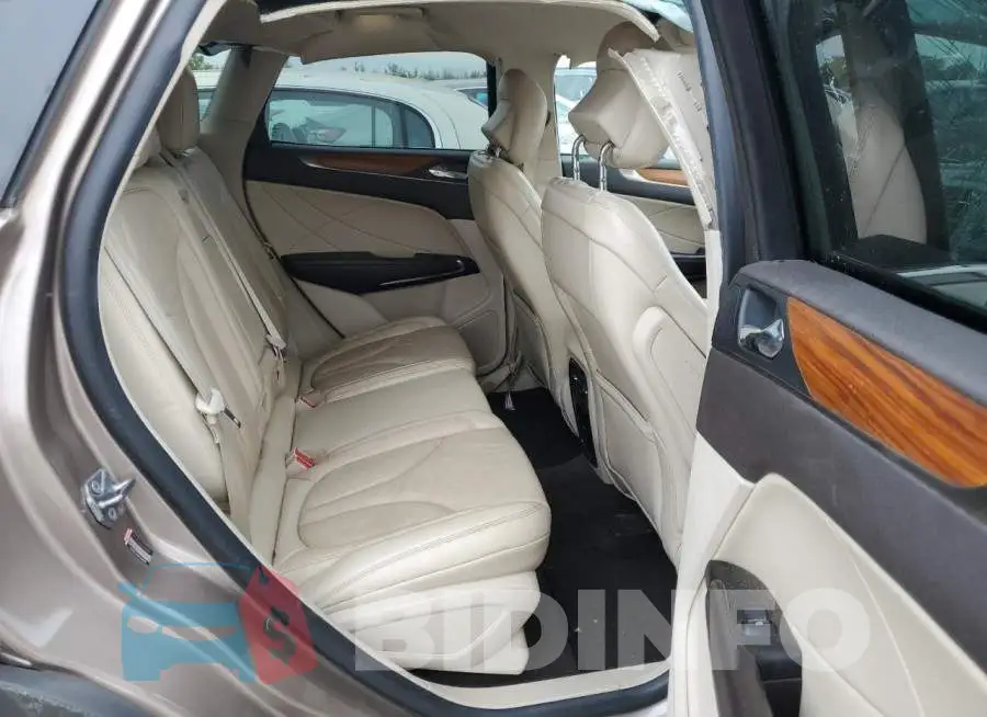 5LMCJ2C98KUL15312 Photo# 11