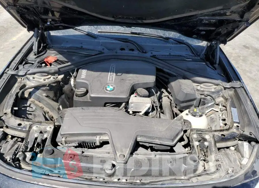 WBA8Z5C51GG500857 Photo# 11