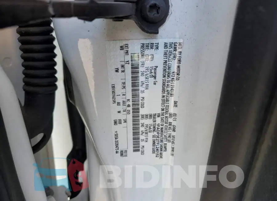 1FADP3E27FL240152 Photo# 12