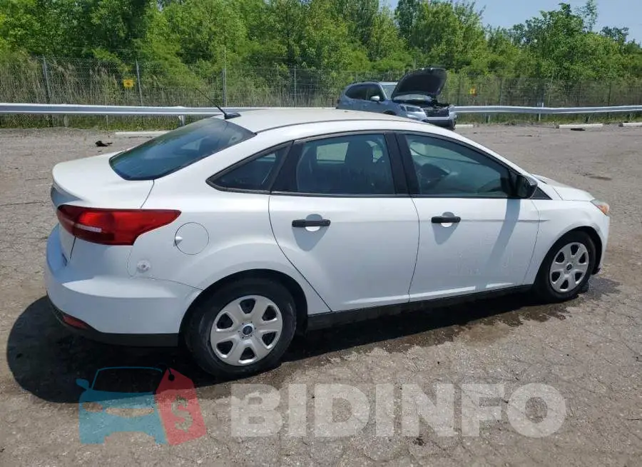 1FADP3E28FL342768 Photo# 3