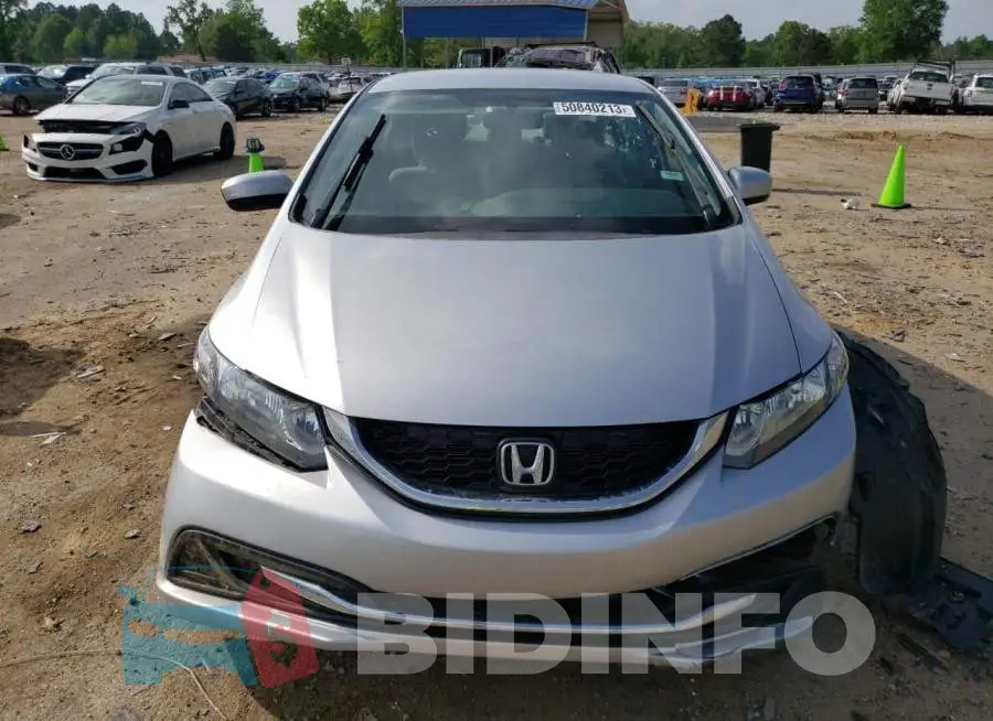19XFB2F57EE030842 Photo# 5