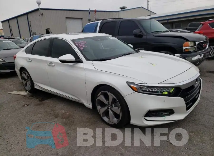 1HGCV2F91KA028484 Photo# 4