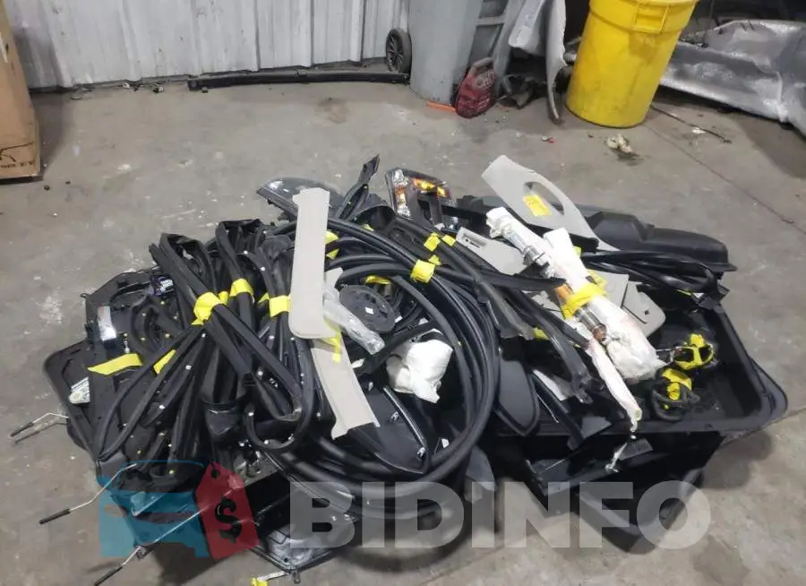 1C6RR7LM1JS356118 Photo# 12