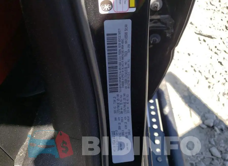 1C6SRFLT7LN212156 Photo# 12