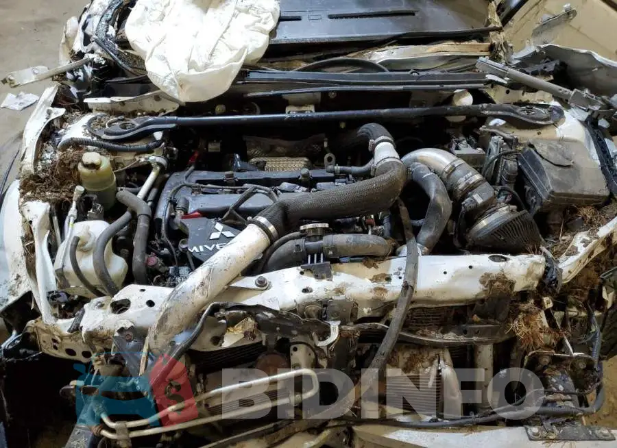 JA32W8FV2EU016191 Photo# 11