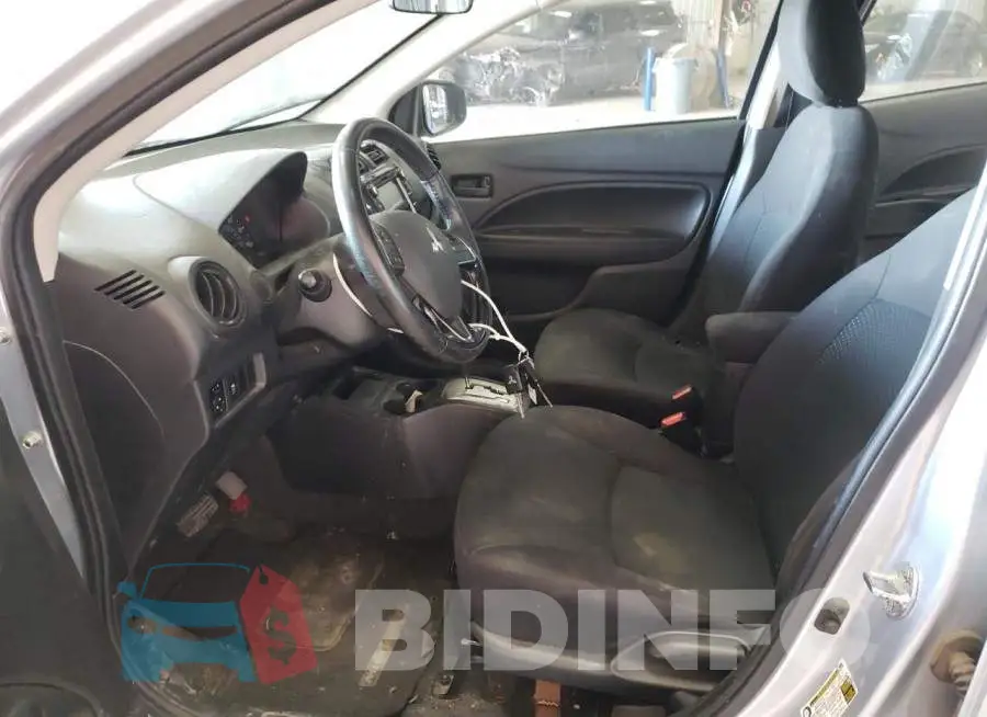 ML32F3FJ0JHF06896 Photo# 7