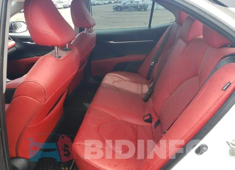 4T1K61AK1LU343633 Photo# 10