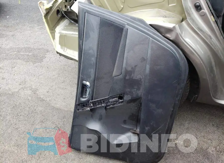 5YFBURHE2HP678610 Photo# 12