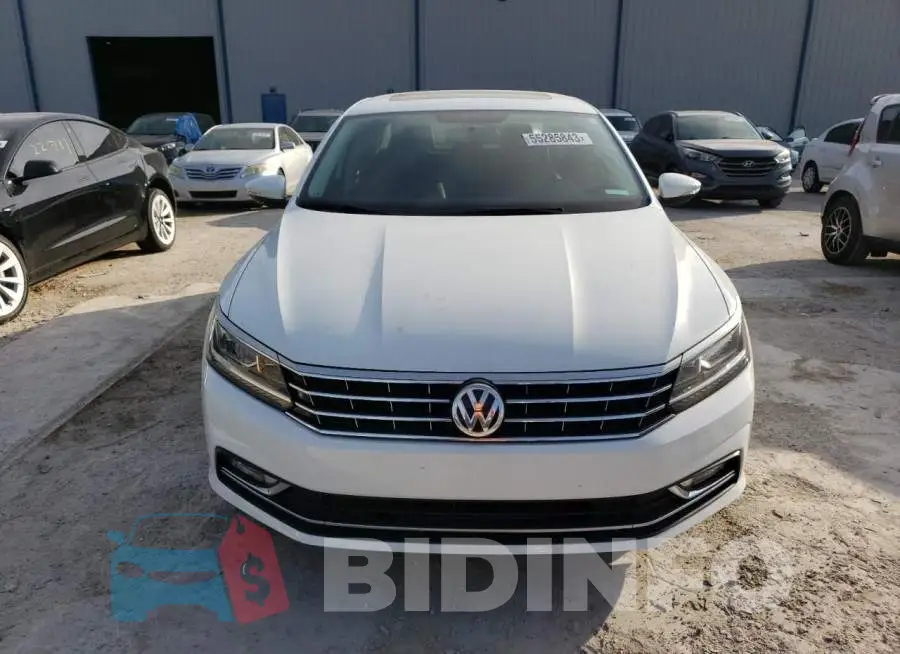 1VWBS7A3XGC053363 Photo# 5