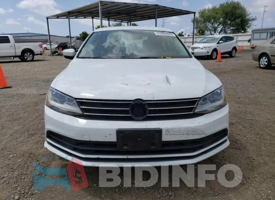 3VW2B7AJ9HM268652 Photo# 5