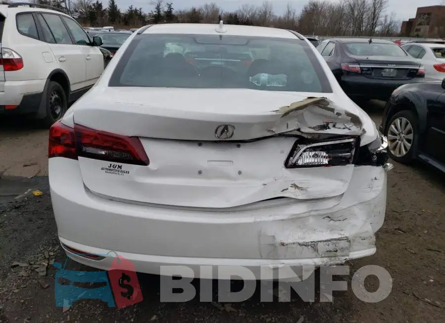 19UUB1F3XFA011935 Photo# 6