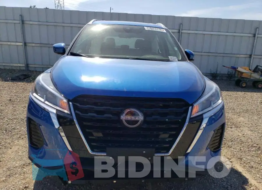 3N1CP5CV5PL527478 Photo# 5