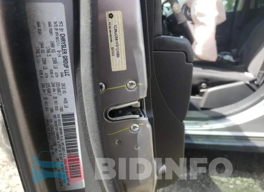1C4NJCBB1FD131586 Photo# 10