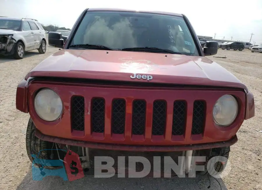 1C4NJPBB8HD117565 Photo# 5