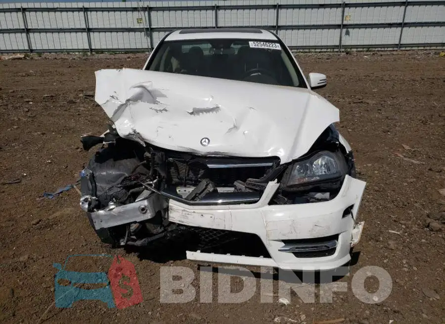 WDDGF8AB7EG156035 Photo# 5