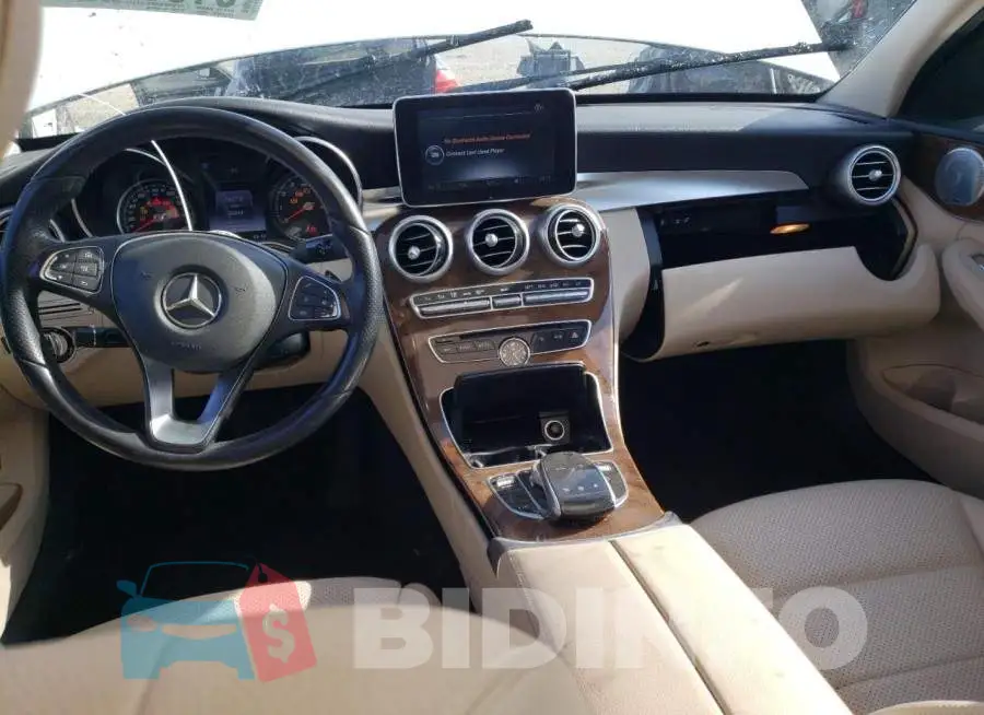 WDDWF4JBXGR173276 Photo# 8