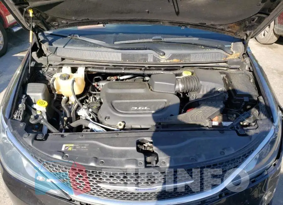 2C4RC1BGXHR551729 Photo# 12