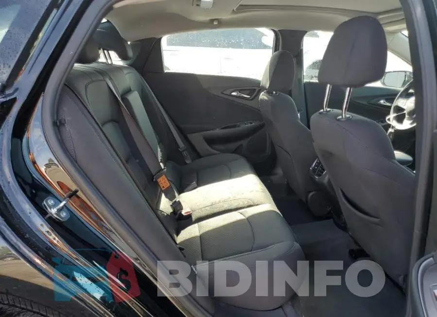 1G1ZD5ST3NF157311 Photo# 10