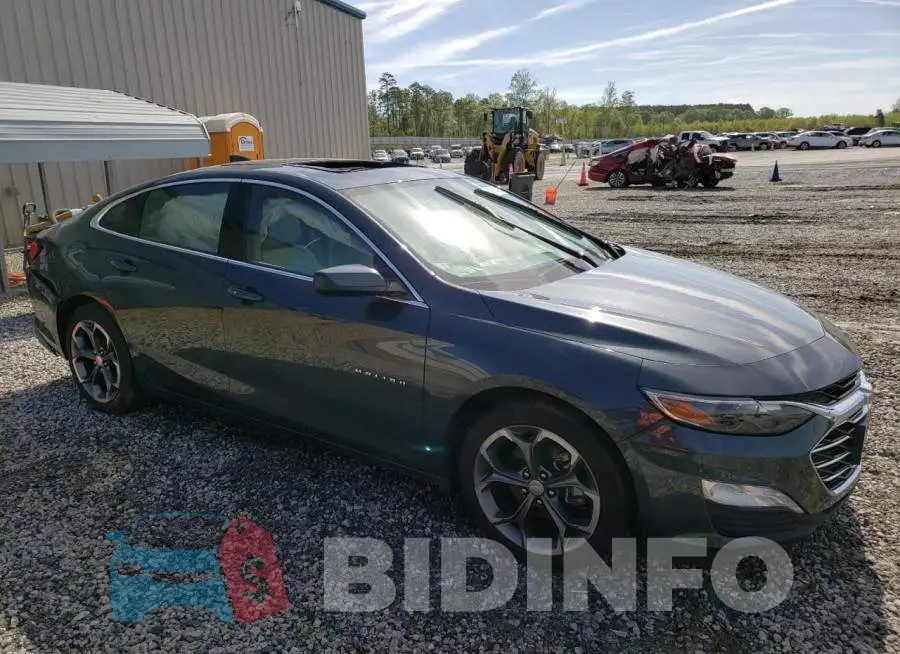 1G1ZD5ST5LF101738 Photo# 4