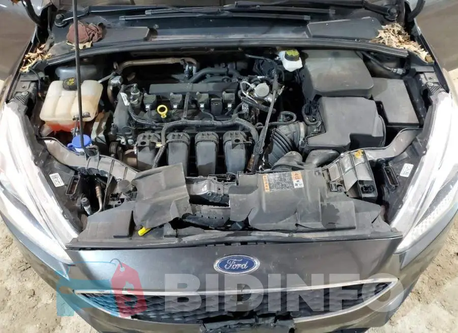 1FADP3E21JL244416 Photo# 11