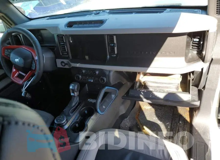 1FMDE5CP7NLB44168 Photo# 8
