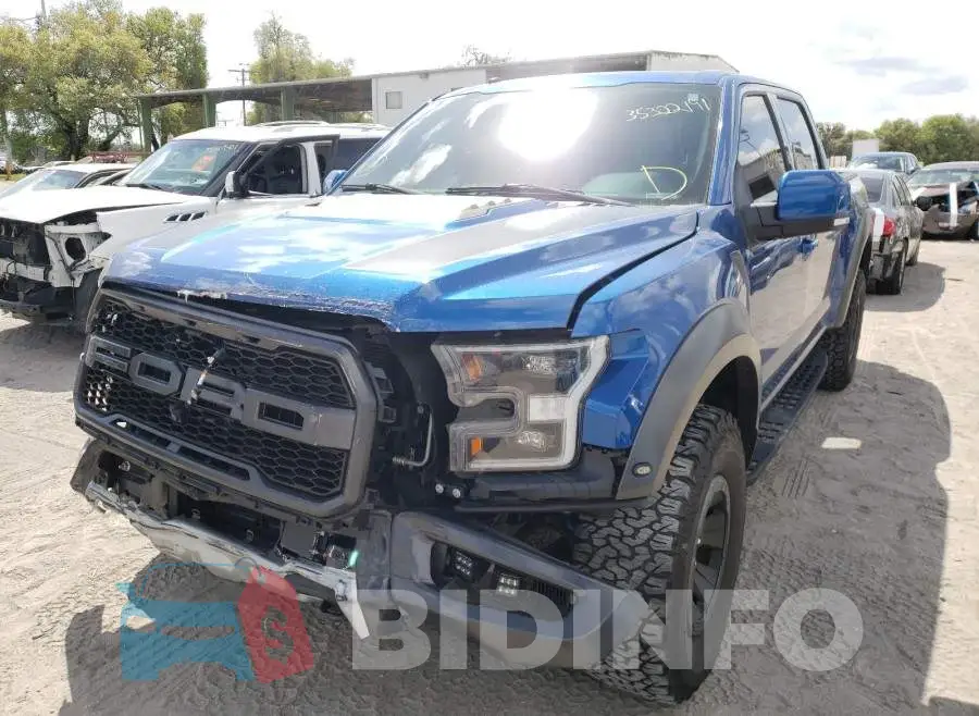 1FTFW1RG3JFC38986 Photo# 2