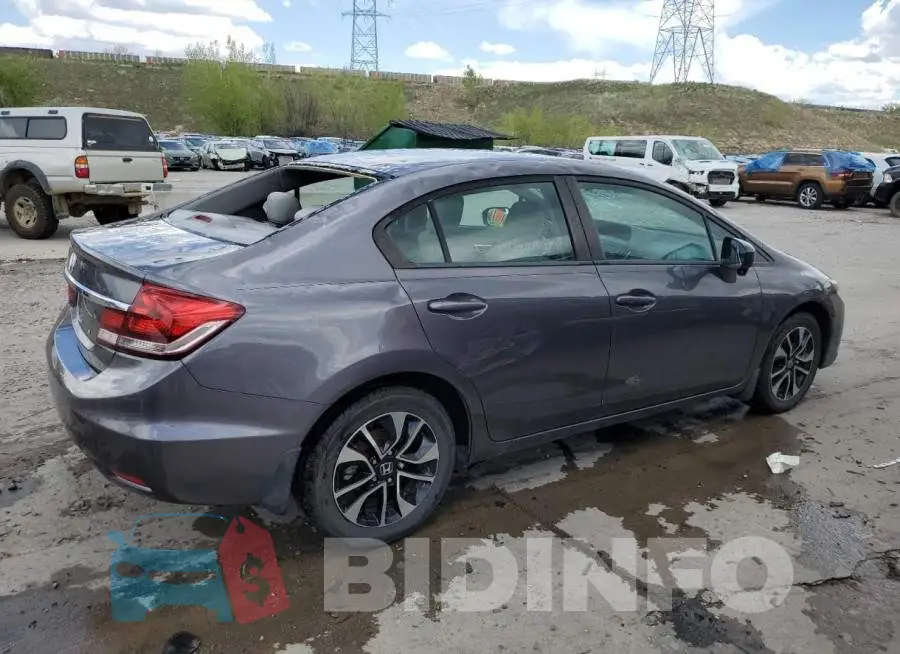 19XFB2F86FE000646 Photo# 3