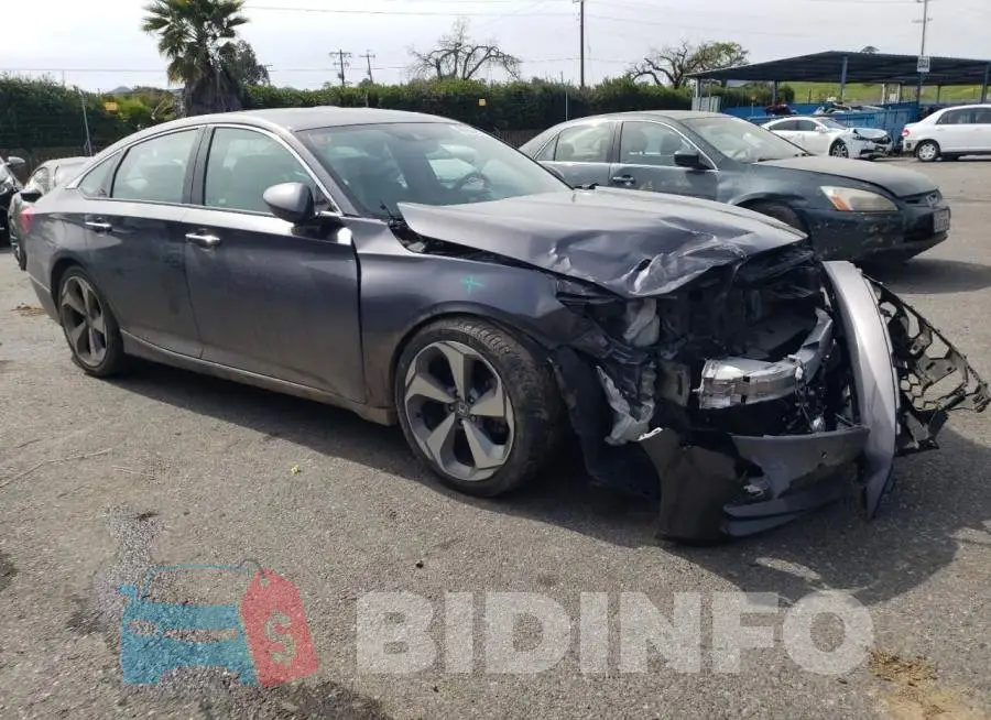 1HGCV2F92KA018689 Photo# 4