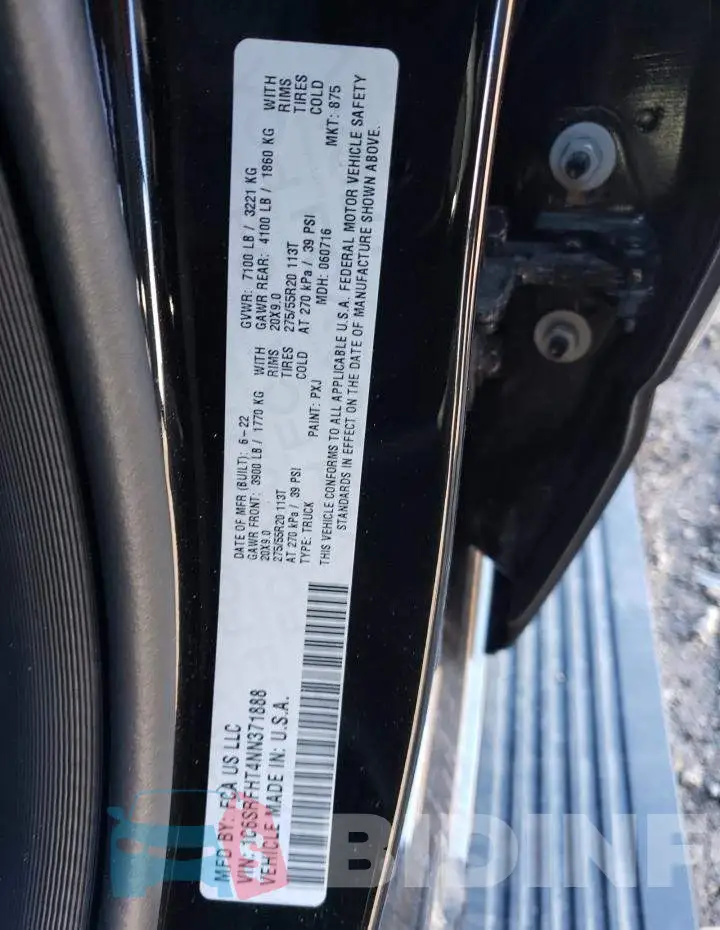 1C6SRFHT4NN371888 Photo# 13