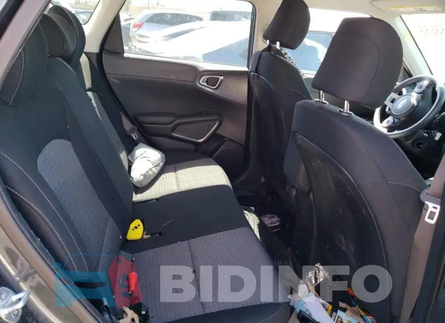 KNDJ23AUXL7062244 Photo# 11