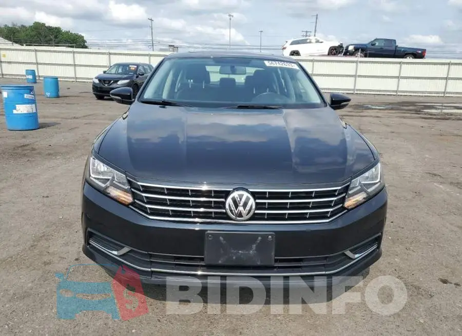 1VWLA7A39KC010777 Photo# 5