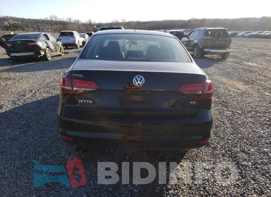 3VW167AJ2HM382475 Photo# 6