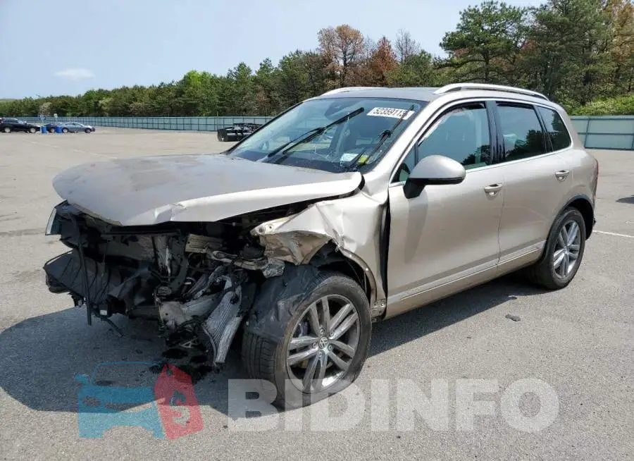 WVGEP9BP9GD000738 Photo# 1