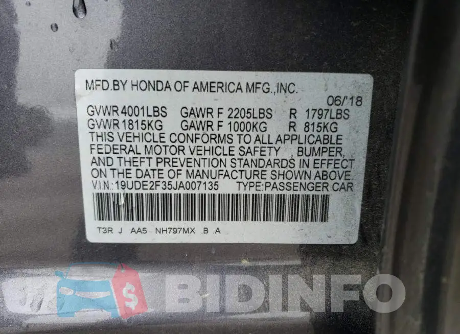 19UDE2F35JA007135 Photo# 12
